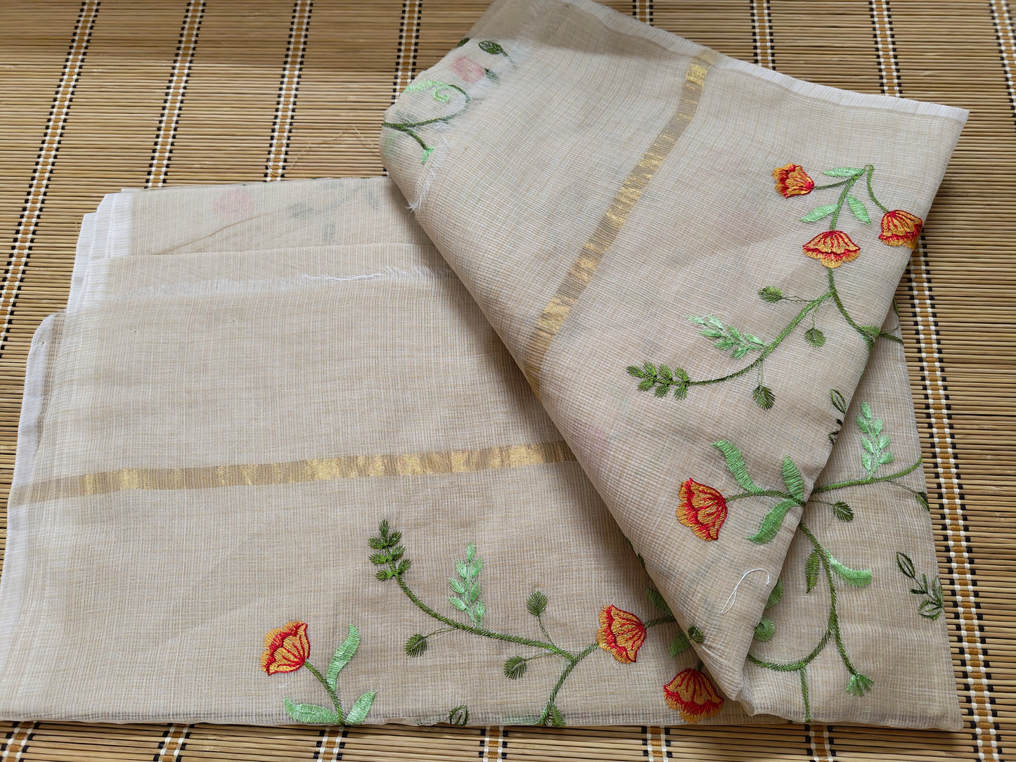 Floral Print Elegant, Beautiful and Classic Kota saree for office/casual/dailywear-Nude