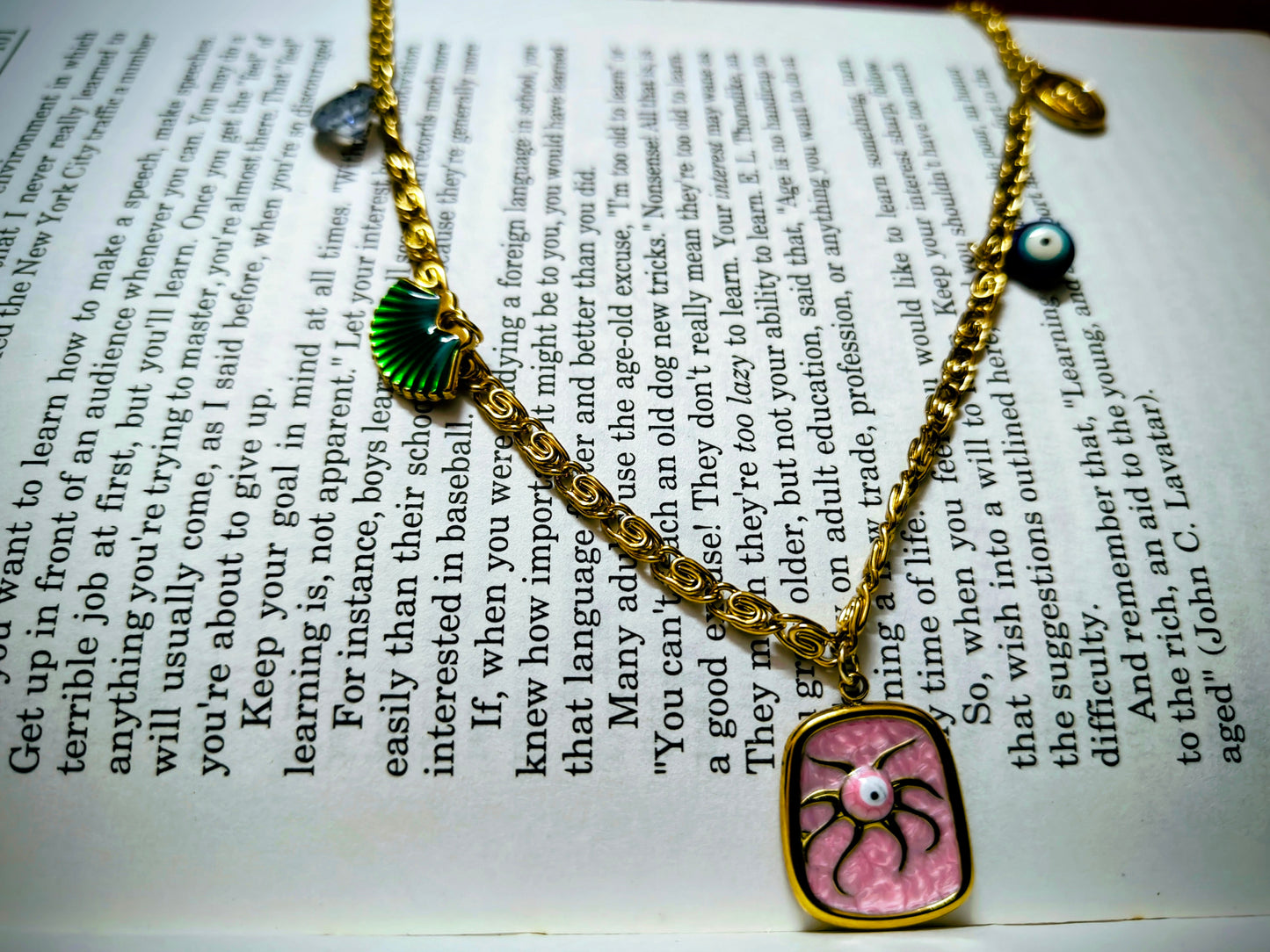 Beautiful and Classic Antitarnish stainless steel charms chain