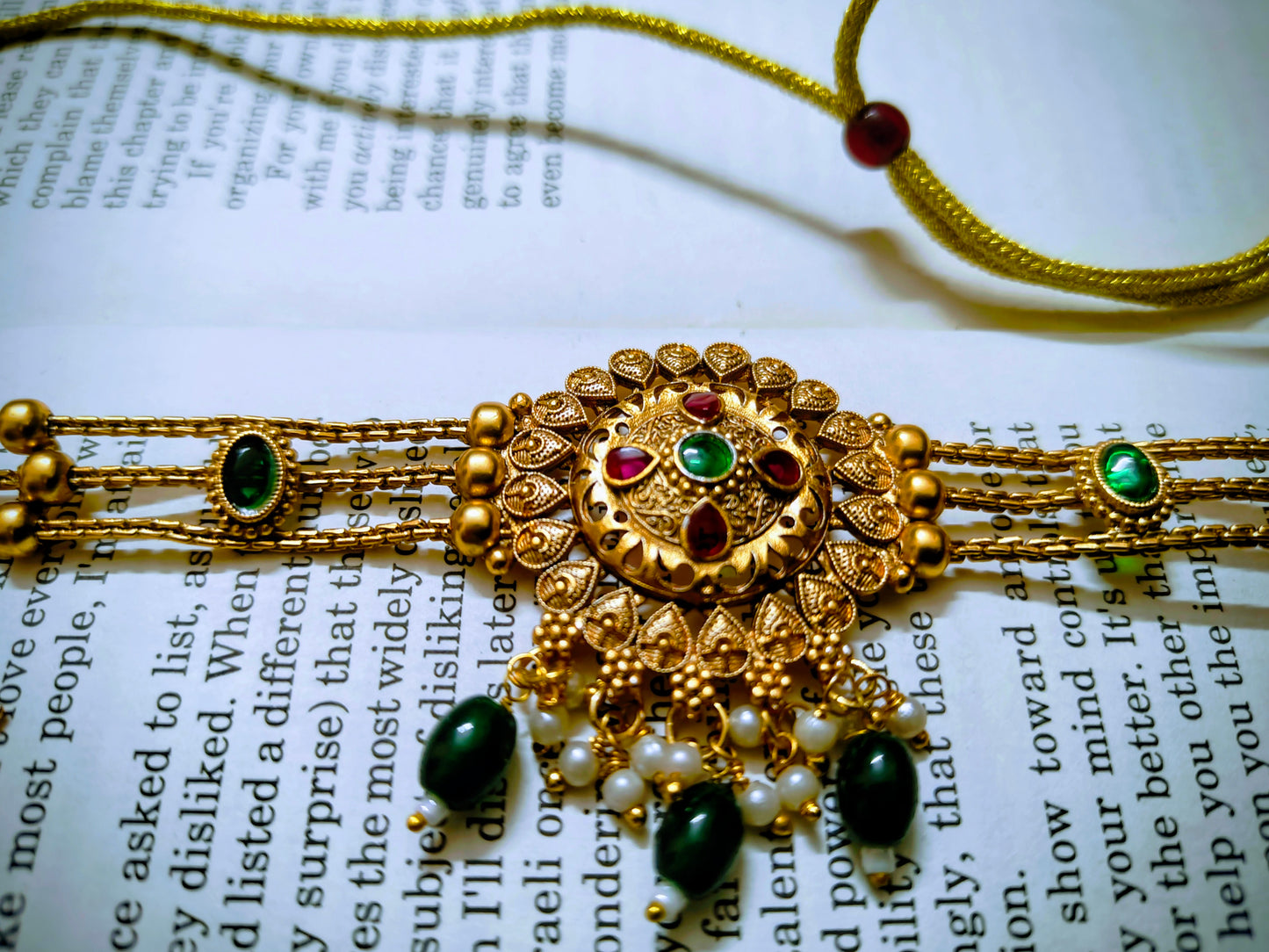 Beautiful and Classic Jewellery set-choker set