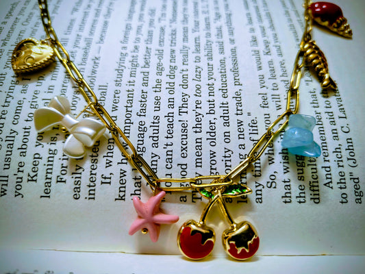 Beautiful and Classic Antitarnish stainless steel charms chain