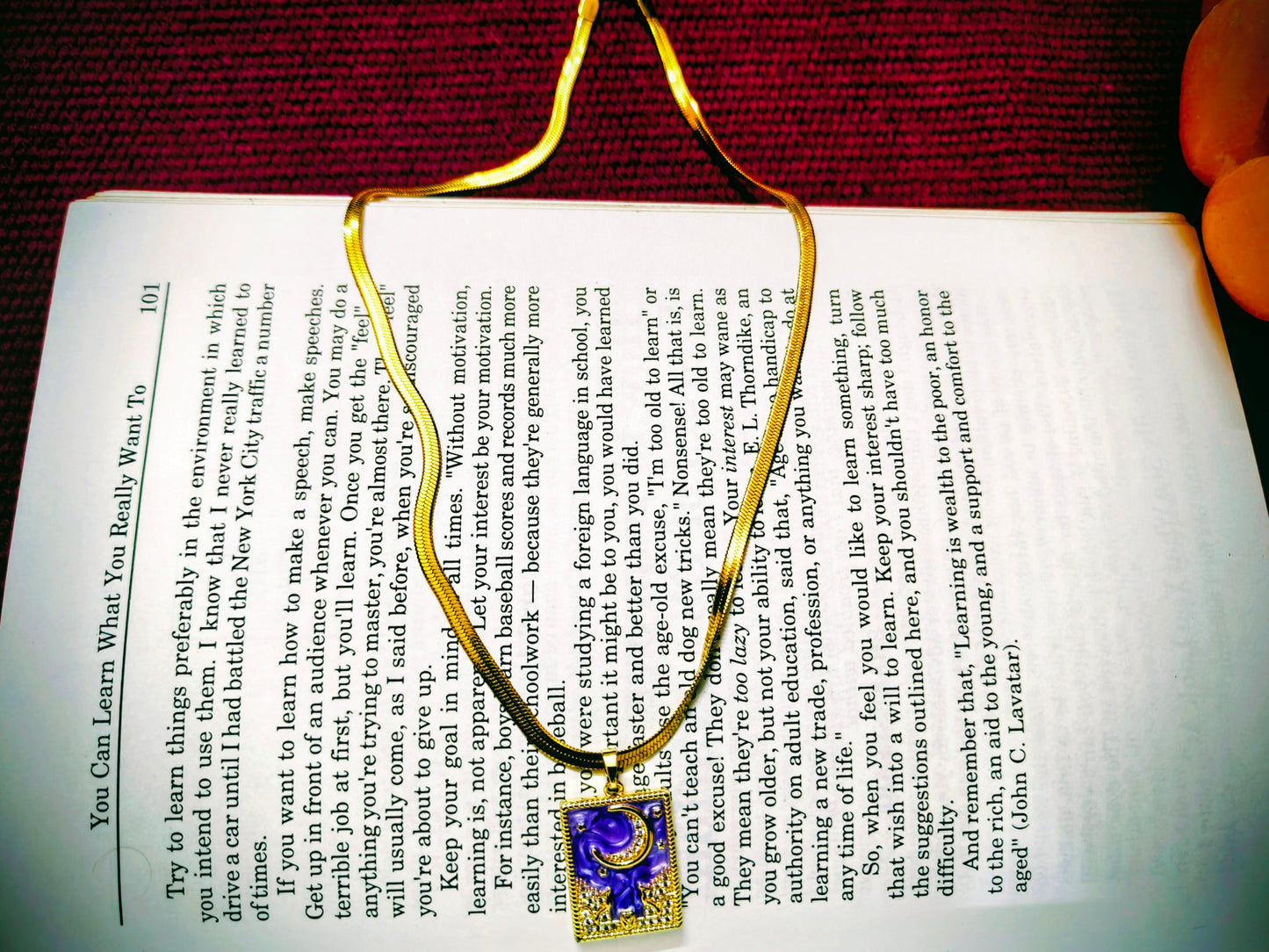 Beautiful and Classic Antitarnish stainless steel charms chain