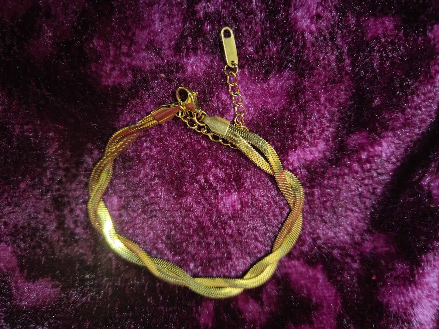 Beautiful and Classic Antitarnish stainless steel charms bracelet -Gold series